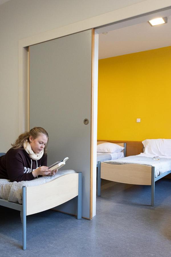 Hostel Van Gogh Брюссель Экстерьер фото