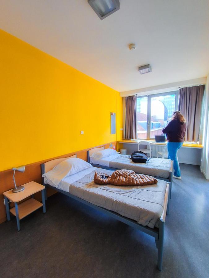 Hostel Van Gogh Брюссель Экстерьер фото